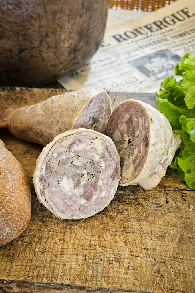 Cou de canard farci avec foi gras