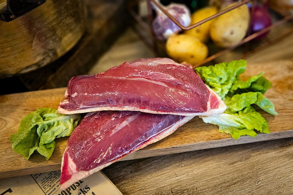 Magret de canard frais de la ferme des cazalous